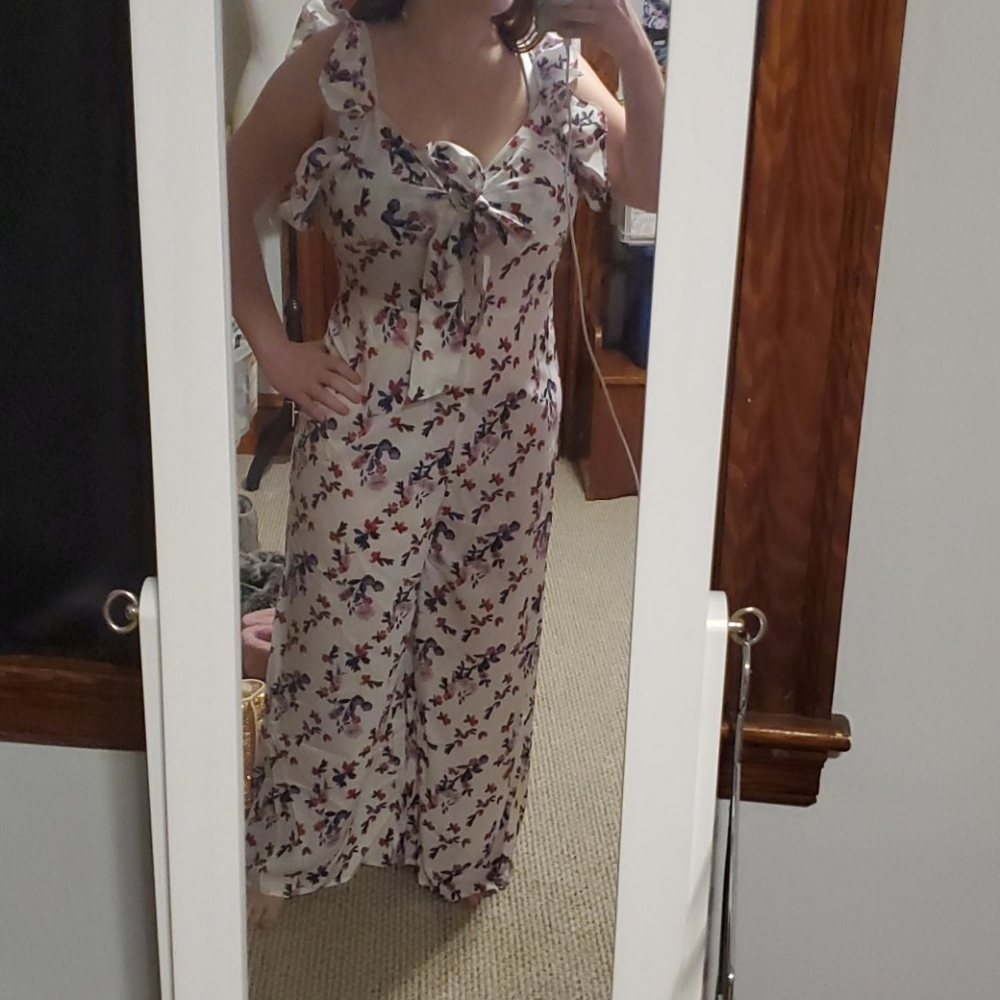 Ruffle Front Knot Wide Leg Capri Floral Jumpsuit - Picture 8 of 8